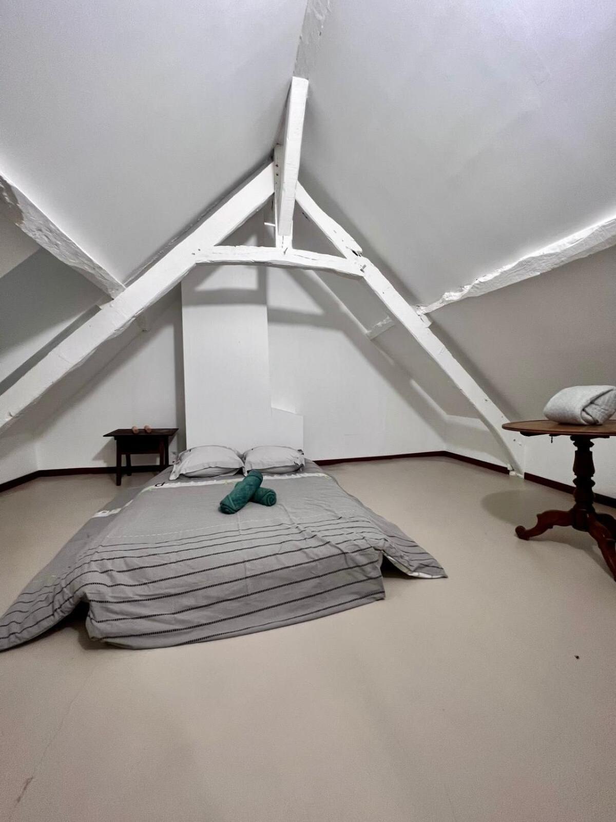 Holiday home Grande Maison Pour 8 Personnes - Bourg De